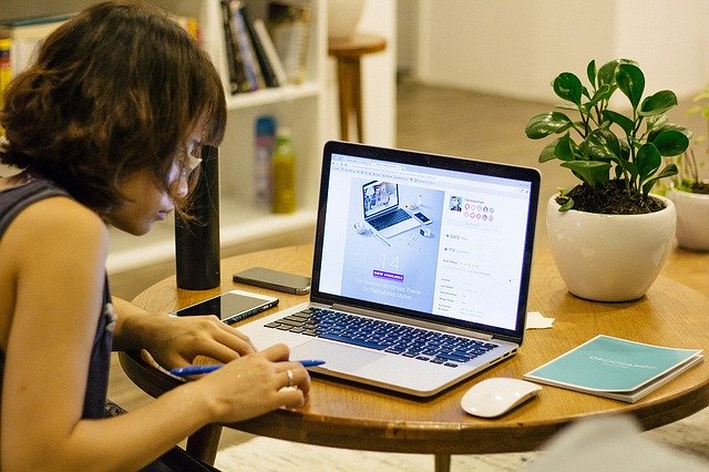 How to work from home effectively by Paul David Mather